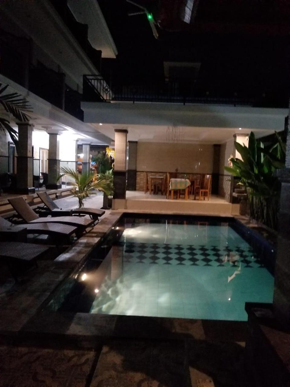 Jepun Segara Guest House Kuta Lombok Exterior foto